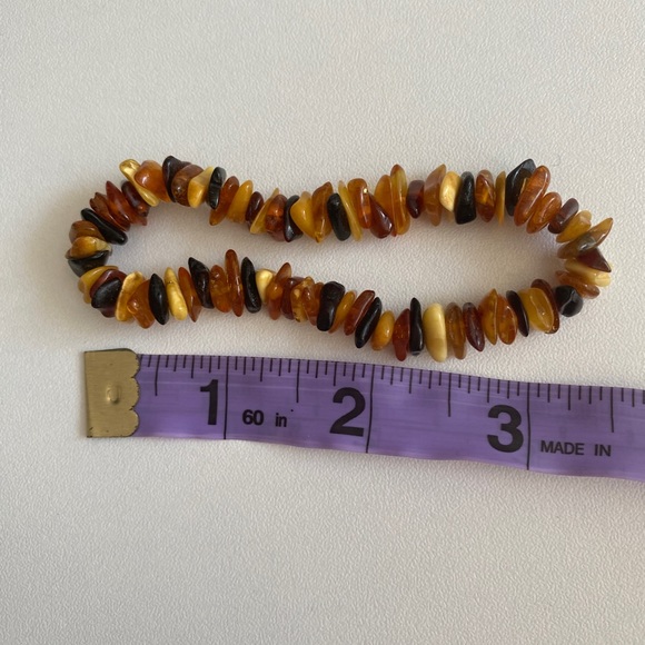 Cute beaded Amber bracelet - Picture 3 of 3